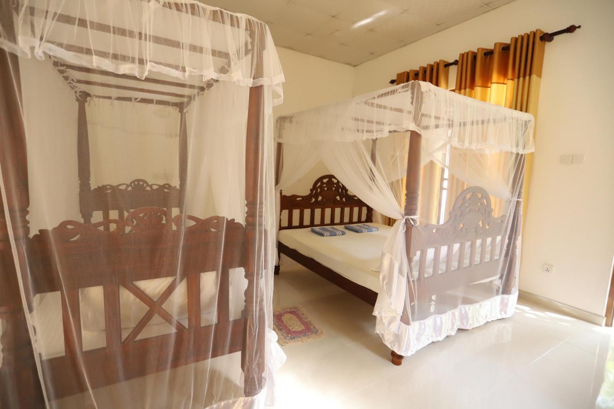 Serene Home Stay ウダワラウェ エクステリア 写真